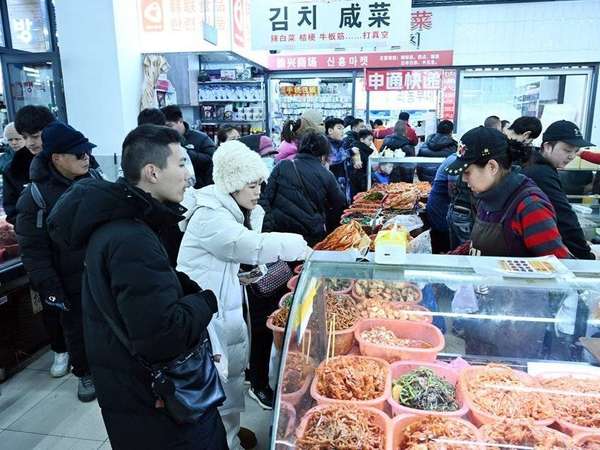 延吉西市场历史(延吉市西市场：40余载传统味道与美食记忆)