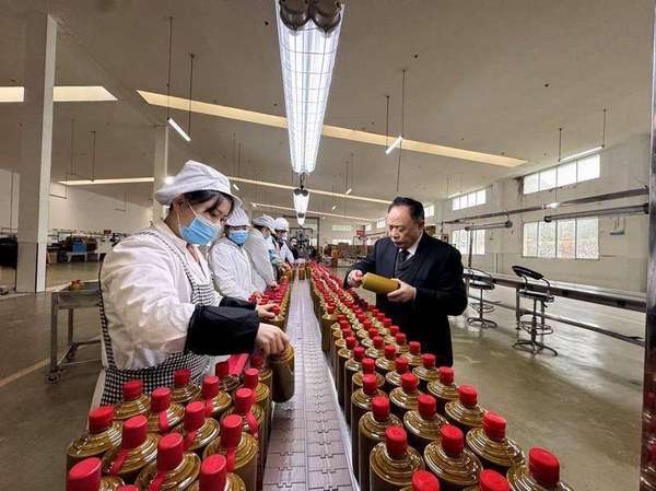 仁怀立春酒(贵州仁怀：酒企新春备货忙质优价美销售旺)