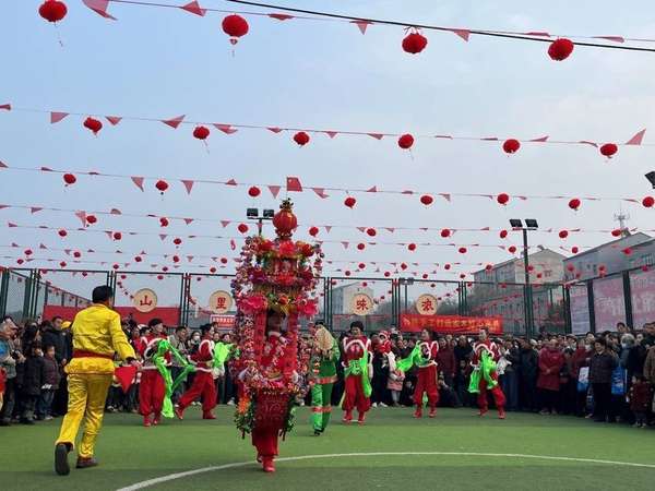 张集山里年味浓！“赶大集”火热开市，千人共赴乡土盛宴