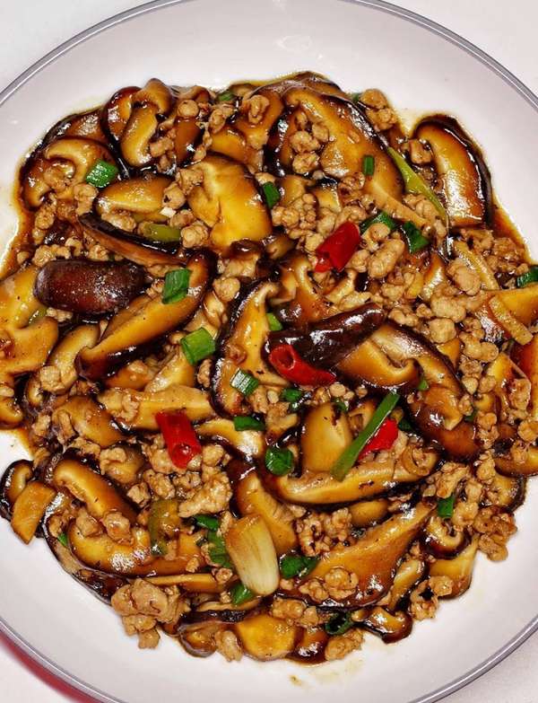 下饭神器！8道家常菜谱，10分钟上手，新手厨房也能变大厨