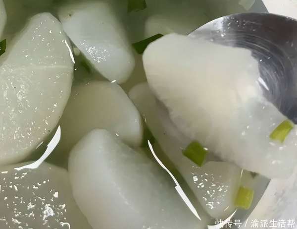 哪种人参又好又便宜(这种“平价人参”生吃解毒，熟吃润肺！大量上市，一元两斤，再不喜欢也吃点)