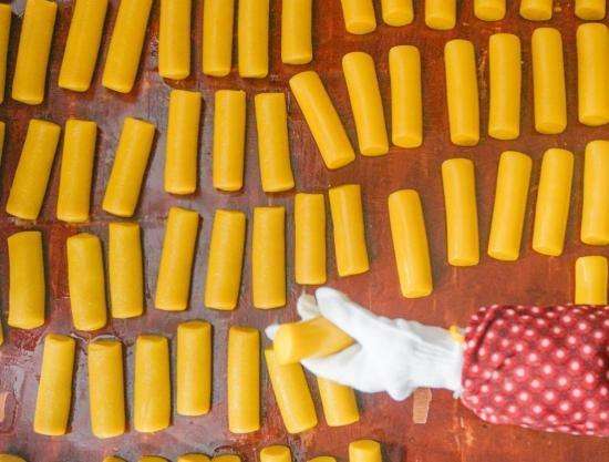 湖南江华：黄年粑粑飘香年味浓