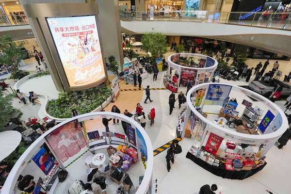 新春市集上新，洋年货和土特产一站买齐