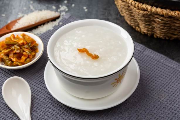 那些你以为很健康的食物(这种你以为健康的食物，实则让人血糖飙升！很多人可能每天都在吃)