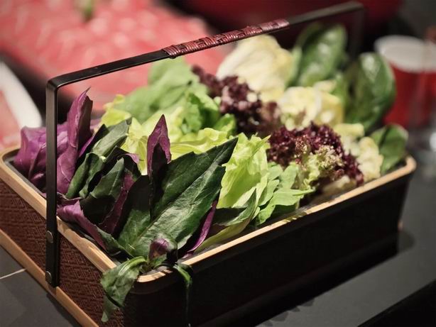 这种菜居然是白发克星(这种菜是被低估的“全身调节器”，帮助改善全身指标！很多人吃错了)