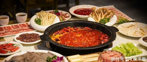 3个变老表现从睡觉开始(3个变老表现，从吃饭开始！如果一个都不占，说明你还年轻)