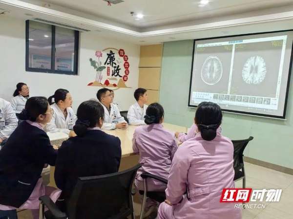 株洲渌口人民医院(抽丝剥茧，株洲市人民医院确诊一例罕见神经系统疾病)