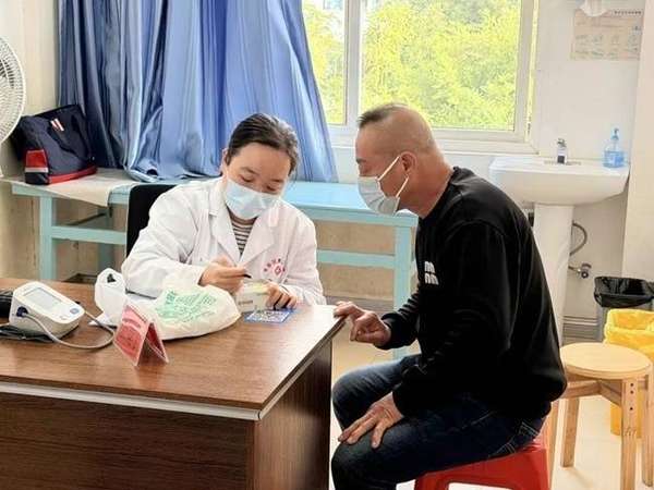 从贫困县到百强县的跨越(从县域样板到全国标杆，福州新区（长乐区）这张健康答卷为何持续出圈领跑？)