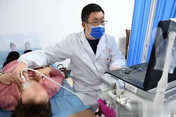 吃白菜对甲状腺不好吗(吃白菜对甲状腺不好？医生提醒这8种蔬菜也要忌口)