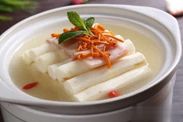 这才是老百姓买得起的车(这才是老百姓的“冬补顶配”：山药、羊肉、萝卜，暖冬不贵)