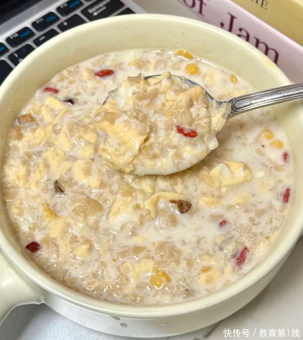 入职体检脂肪肝不用慌(查出脂肪肝，先别慌！2种“天然清洁工”换着吃，减轻肝脏负担，体重也减轻了)