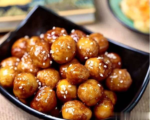 胆固醇低一点点有事吗(胆固醇仅鸡蛋三分之一，卵磷脂更丰富，它是天然健脑食品)