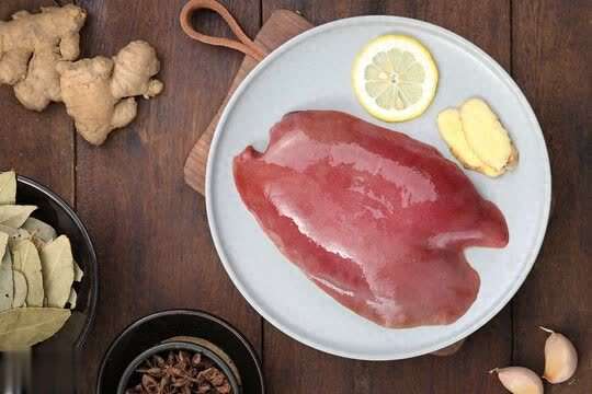 列入十大黑名单食物(揪出10种高嘌呤“黑名单”食物，高尿酸人群立刻拉黑，健康人也要谨慎！)