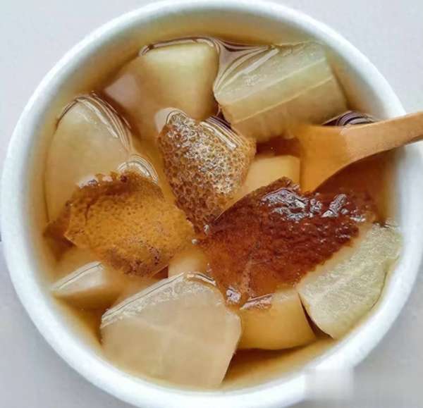 喝萝卜水可以缓解喉咙不舒服吗(喝对萝卜水，告别喉咙不适)