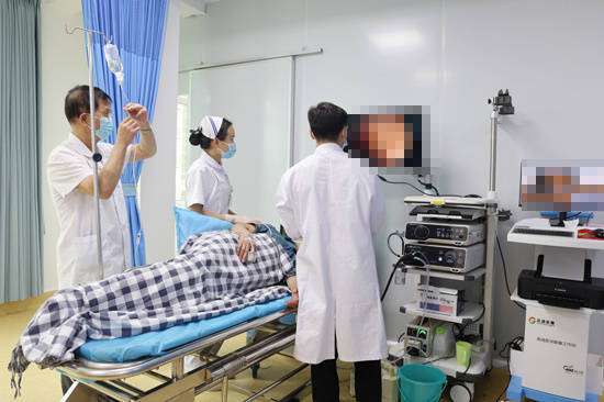 红色医路尊崇守护