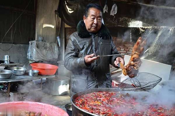 专家说心梗少吃红薯(医生揭秘：心梗患者常吃猪蹄，会有这4大变化！)