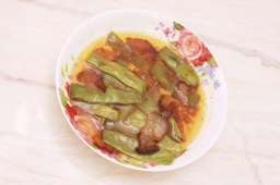 老年人不能吃隔夜菜？医生提醒：65岁以上的老人，饮食注意5件事